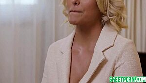 colombian showstopper carlita ray love sex with big cock doggystyle cumshot