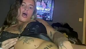 Slutty goth teen solo fucks her big ass with anal