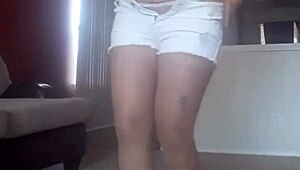 Dancing With Sexy Moves