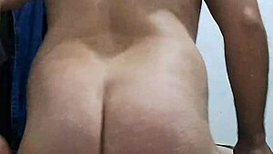 uhh, can't believe how hot this plus size brasileiro is!