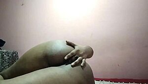 देसी टीचर स्टूडेंट के साथ सेक्स करती है