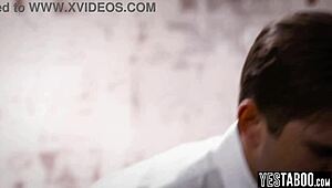 मेच्योर स्टड ऑफिस में एमआईएलएफ सेक्रेटरी को बँग करता है, सौतेला बेटा देख रहा है। वो भी ऐक्शन शेयर करता है!