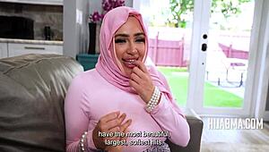 Married Muslim wife meets guy on Tinder for chat - Zoey Foxx