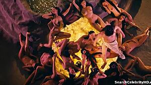 सेक्स एंड जेन 2011 मिल्फ ब्रूनेट बिग टिट्स शो करती है 🔥