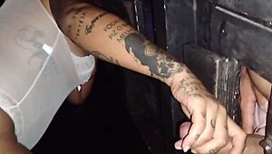 एमेच्योर चाची सोशल मीडिया फैन से अंतरंग चुदाई