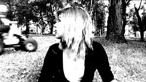 sexy young girl enjoys anal fisting with friend 😈