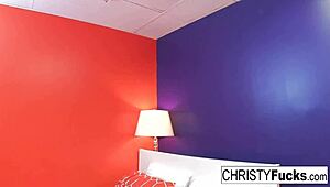 Nick Manning fucks tattooed pornstar Christy with blowjob and cumshot!