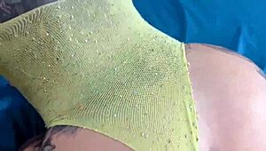 fui em taubaté fazer minha estreia com o carmona safado me fodeu todinha gozei muito