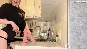 i tore my panties to make it easier to masturbate and give a blowjob