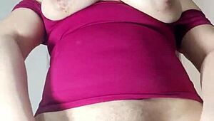 Colombian Latina Madrastra Masturbates With Giant Cameltoe