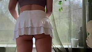 Curvy Colombian Teases With Striptease