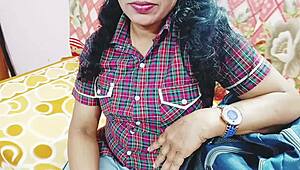 बड़ी बूब्स वाली देसि स्कूलगर्ल 18+ डर्टी टॉक चुदाई ट्राई करती है!