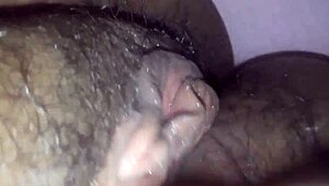 wet pussy teased in homemade hairy video