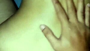 Bokep Indonesia Enjoying Beautiful Body In Rain