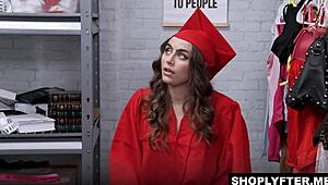 shoplifter selina bentz shows officer extracurricular skills