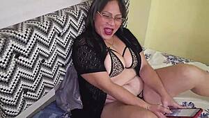 तो यह चीटिंग मिल्फ कैच हुई और उसे अपनी अस्स हार्ड पाउंड करने दी