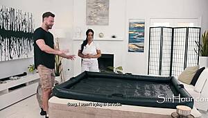 Um yes, this masseuse has huge oiled ass