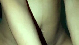 Bokep Indonesia Enjoying Beautiful Body In Rain