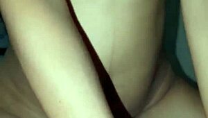 Bokep Indonesia Enjoying Beautiful Body In Rain