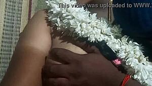 मेरी खूबसूरत गर्लफ्रेंड की चूत चुदाई!