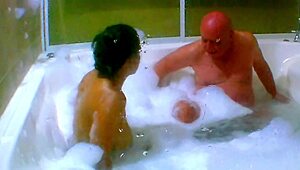 preview of cummin in my jacuzzi with agarabas n olpr