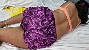 इंडियन रिच भाभी सेड्यूस्ड हुई लंड चूसने के लिए फिर मिशनरी में हार्ड फक