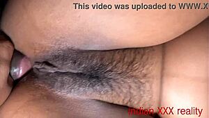 यो, इंडियन स्टेपमॉम हिंदी एक्सएक्सएक्स में फैट ऐस क्रीमपाई के साथ वाइल्ड होती है