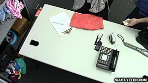 Officer Wrex bangs teen Scarlett 😍