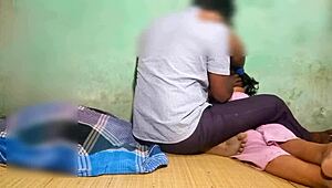 अमेजिंग विलेज आंटी स्टूडेंट सॉफ्टकोर