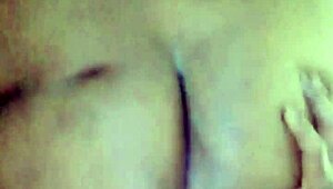 Sundaydogood614 update 919 shows shaved pussy action in homemade vid