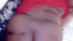 Sundaydogood614 update 919 shows shaved pussy action in homemade vid