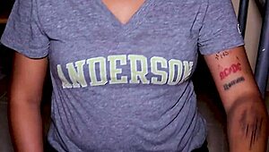 Look, I’m sucking my little stepbrother’s tiny dick right now