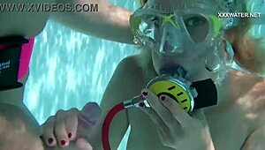 Man, Cruz gives blowjobs in the pool, cum just everywhere underwater!