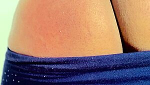 Misslili with that big round beautiful ass taking a dildo in her asshole at home 😘