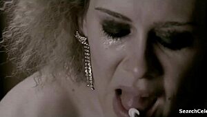 Sarah Paulson and Lindsay Pulsipher Appear in American Horror Story 2011-2016