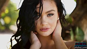 Petite Canadian Milf with Big Ass Performs Solo Striptease Outdoors on Beach