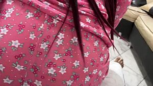 my stepdaughta twerkin on my polla