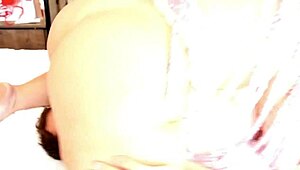 Sendo pega pelo marido da amiga no flagra