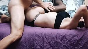 A NEIGHBOR SEDUCES THE CRAFTSMEN WHO COME TO DO REPAIRS