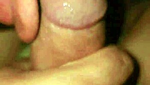 Dominican BBW loves giving cock blowjobs