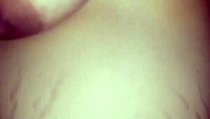 Wifehot shares her latest cumshot experience in a casual story