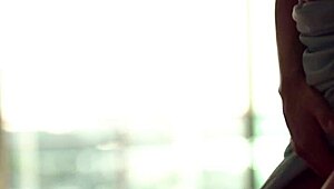 Amateurs Discover Squirting Strapon For Non-Stop Cumming Fun