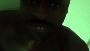 New meme lets you cum into my room endlessly