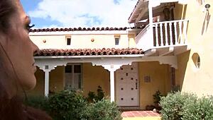 brunette lesbians, wanna see us eat each other out?