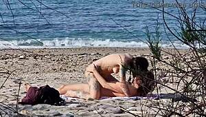 beach sex between two passionate lovers female squirting orgasms at 7 40 and 13 25 - - video shot with my new telephoto lens