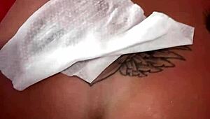 rachele richey performs in webcam session