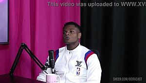 i get my pussy licked and give handjob in swingers couple lingerie