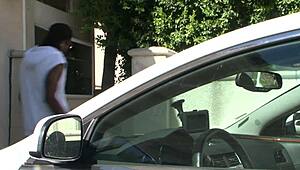 sindy lange's black trainer fingers her