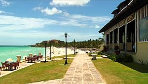 Winni Choco's First Time Fucking Victor Bloom's Big Cock On Camera!