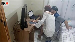 i got cum on my ass from the horny maintence guy at home alone